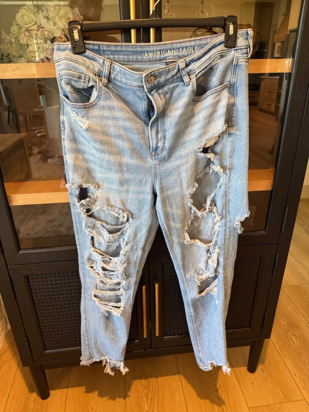 American Eagle Outfitters Light Blue Distressed Ripped Jeans